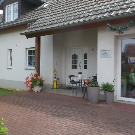 Haus Am Wald Apartment